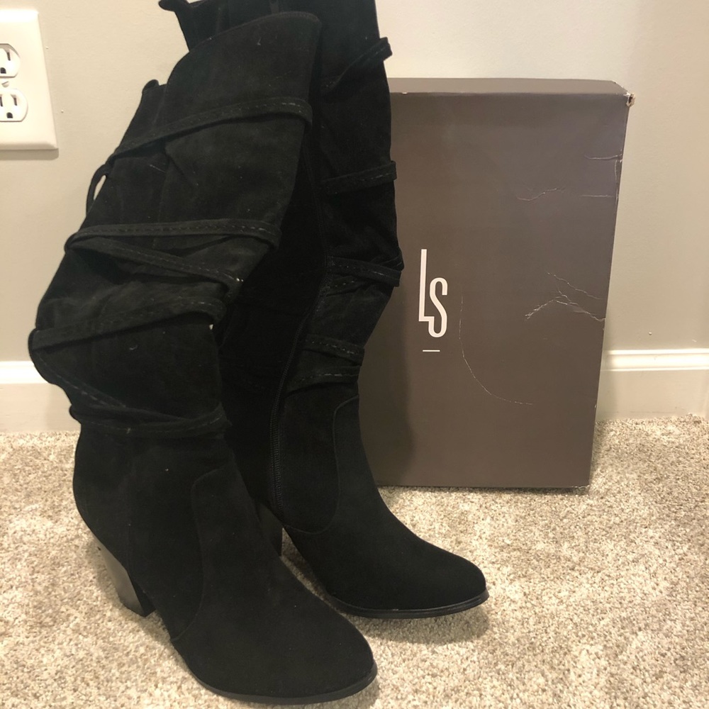 Brand New Never Worn LS knee high boot SZ 9.5
